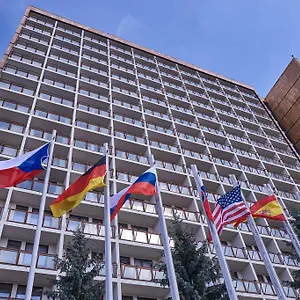 Krystal 3* Prag